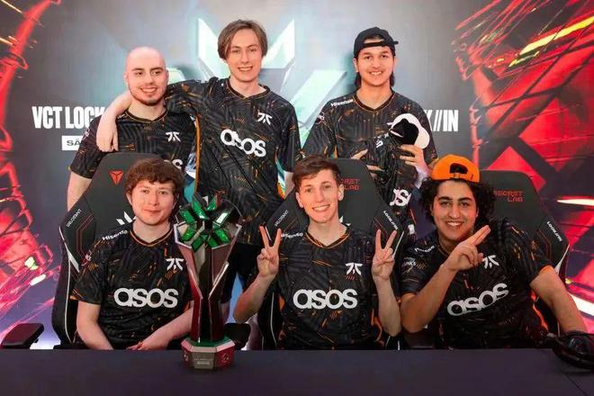 IM电竞：拳头电竞业务CEO谈商业化：走不了传统体育模式世界(图4)