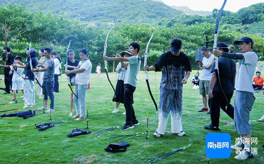 组图2024三亚市全民健身系列农耕文化趣味主题活动开幕(图3)