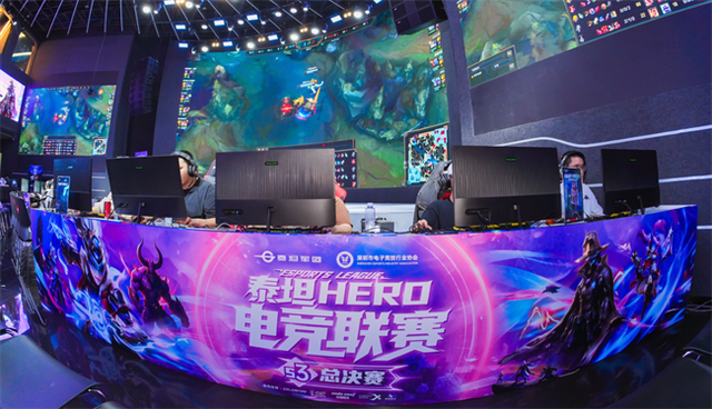 泰坦军团2024线下粉丝电竞嘉年华：英雄之战联盟荣耀精彩全记录！(图2)