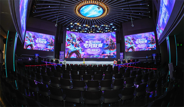 泰坦军团2024线下粉丝电竞嘉年华：英雄之战联盟荣耀精彩全记录！(图4)
