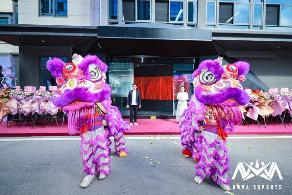 NOVA电竞俱乐部福州总部新基地盛大开业电竞之花绽放榕城(图3)