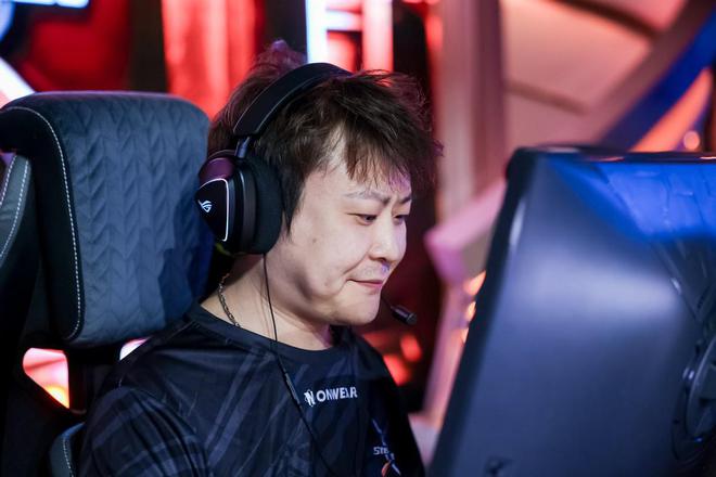 IM电竞：星途联赛S7嘉年华：热血与欢乐交织的电竞盛会(图3)