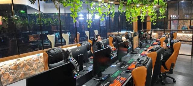 解码电竞转型的西安模式与杭州方案