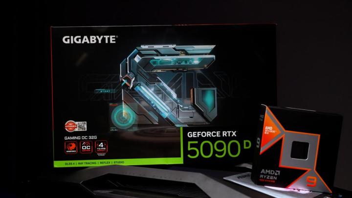 硬核性能！技嘉AORUS为PCL赛事解说RASH悲喜定制电竞MOD主机(图5)