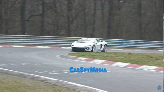 IM电竞：兰博基尼Temerario超跑现身纽北赛道：907马力、零百加速27秒(图3)