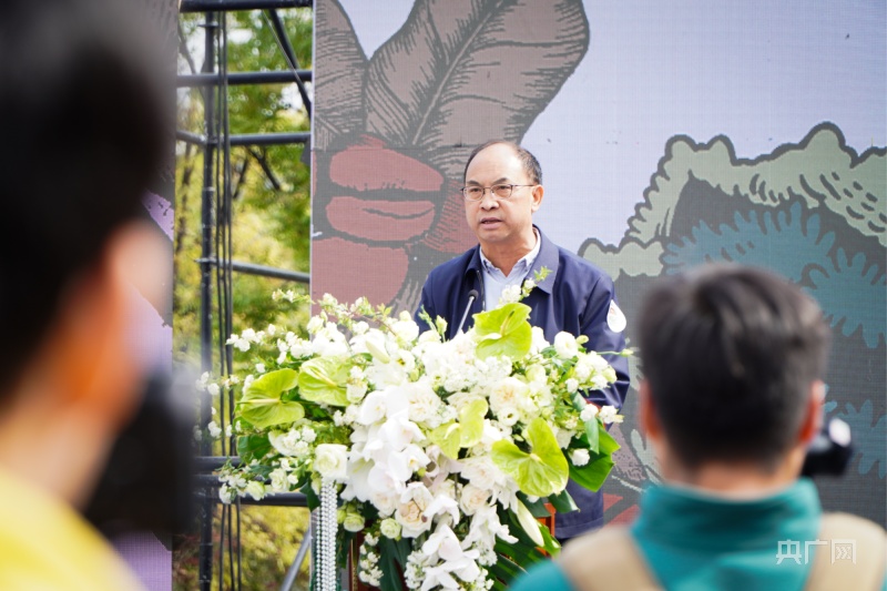 左手咖啡右手茶2024茶咖网络文化周在昆明启动(图1)