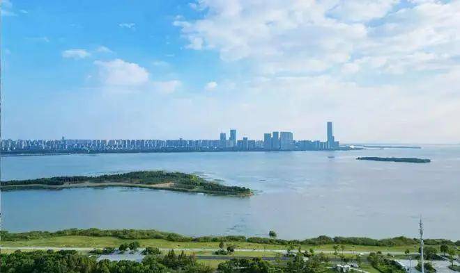 IM电竞：太泽之星藏湖售楼处│太泽之星(营销中心)-2025销售中心(售楼处)-楼盘欢迎您-价格户型地址环境配套交房时间电话(图12)