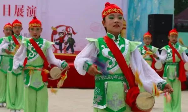 千佛山公园举办“文化和自然遗产日”主题活动暨非遗购物节(图2)