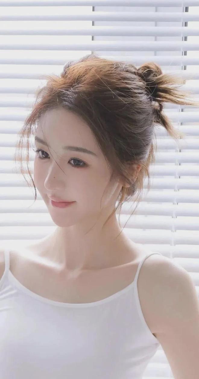 宝宝我们穿裙子做好湿