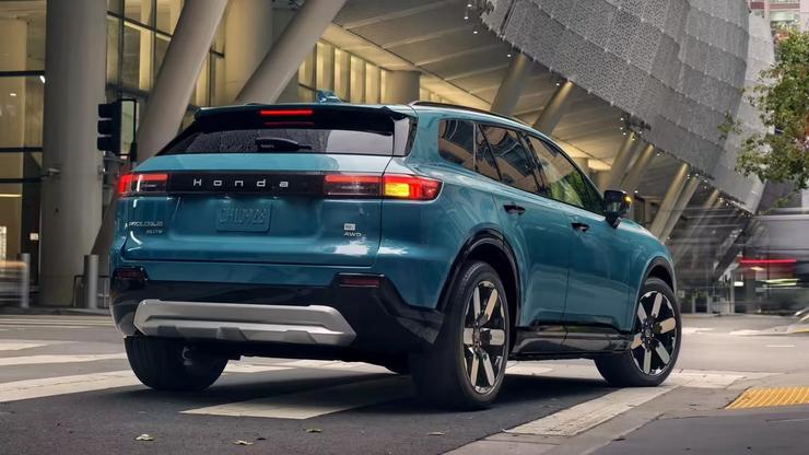 小米车主遭特斯拉车主恶意别车、持续辱骂「母亲吓得脸色发白」小米发声；曝字节拟年产10万颗自研AI芯片；曝魅族手机业务即将解散(图10)